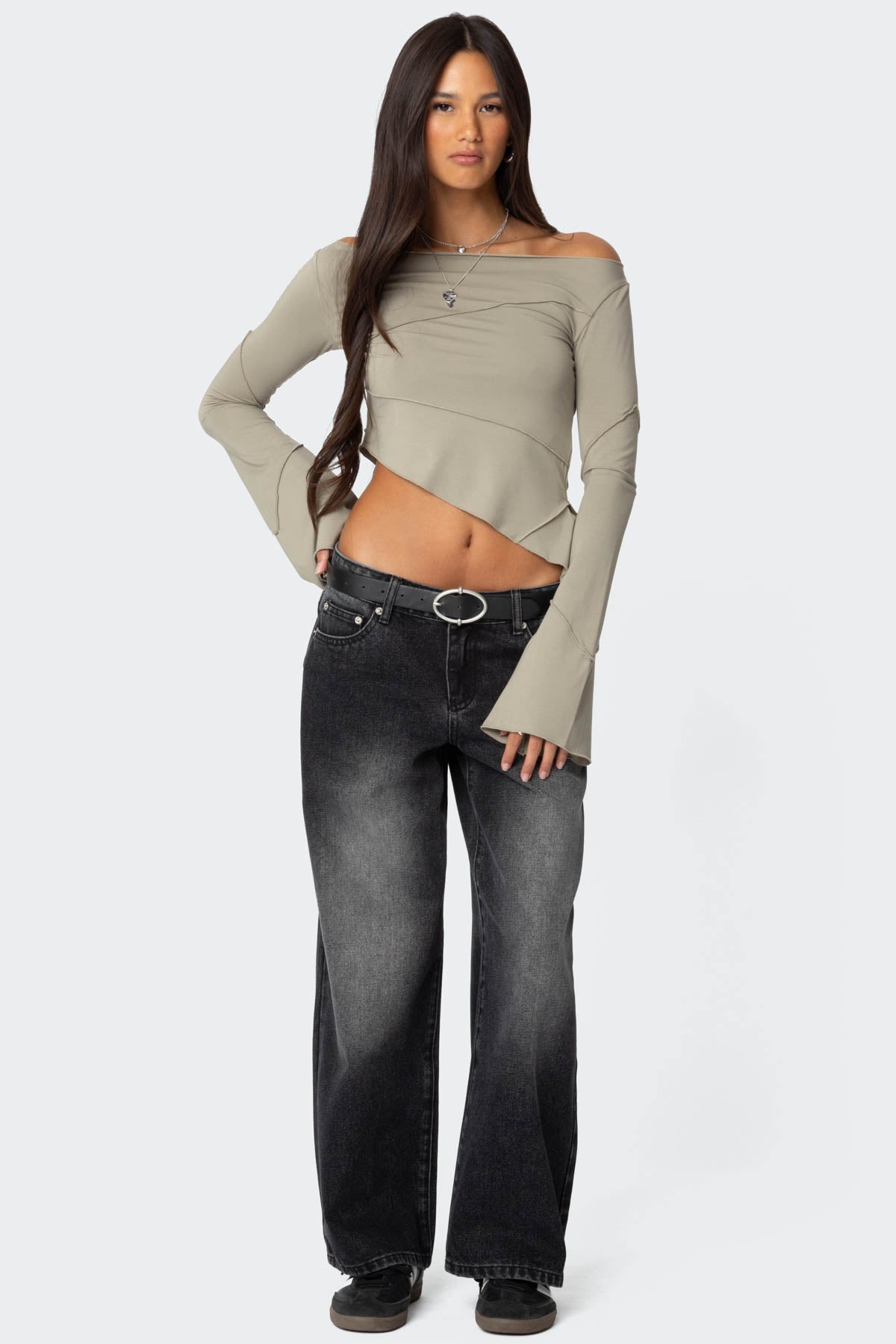 Petite Magda Acid Wash Low Rise Baggy Jeans - Image 4