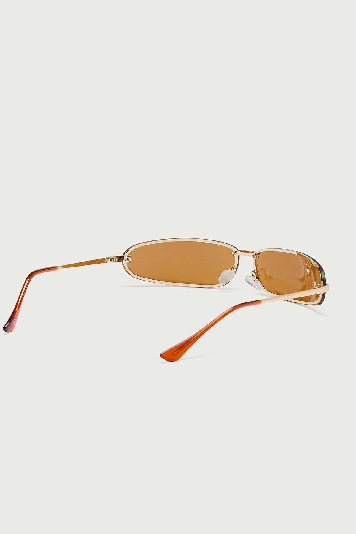 Golden Era Oval Sunglasses - Image 4