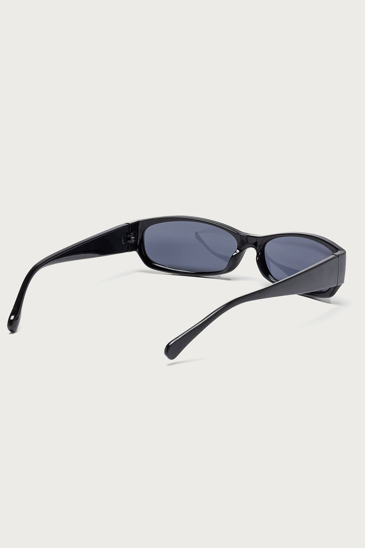 Kessie Rectangle Sunglasses - Image 4