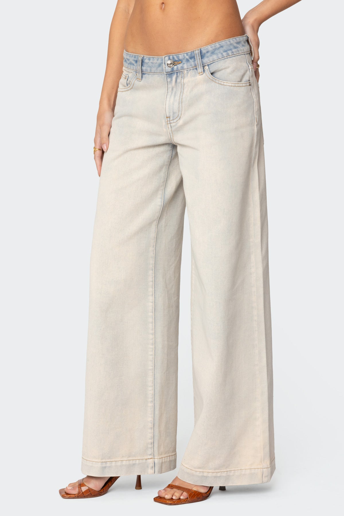 Rhiannon Washed Low Rise Baggy Jeans - Image 3