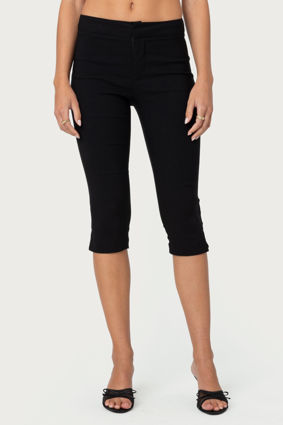 Sarafina Capri Pants - Image 3