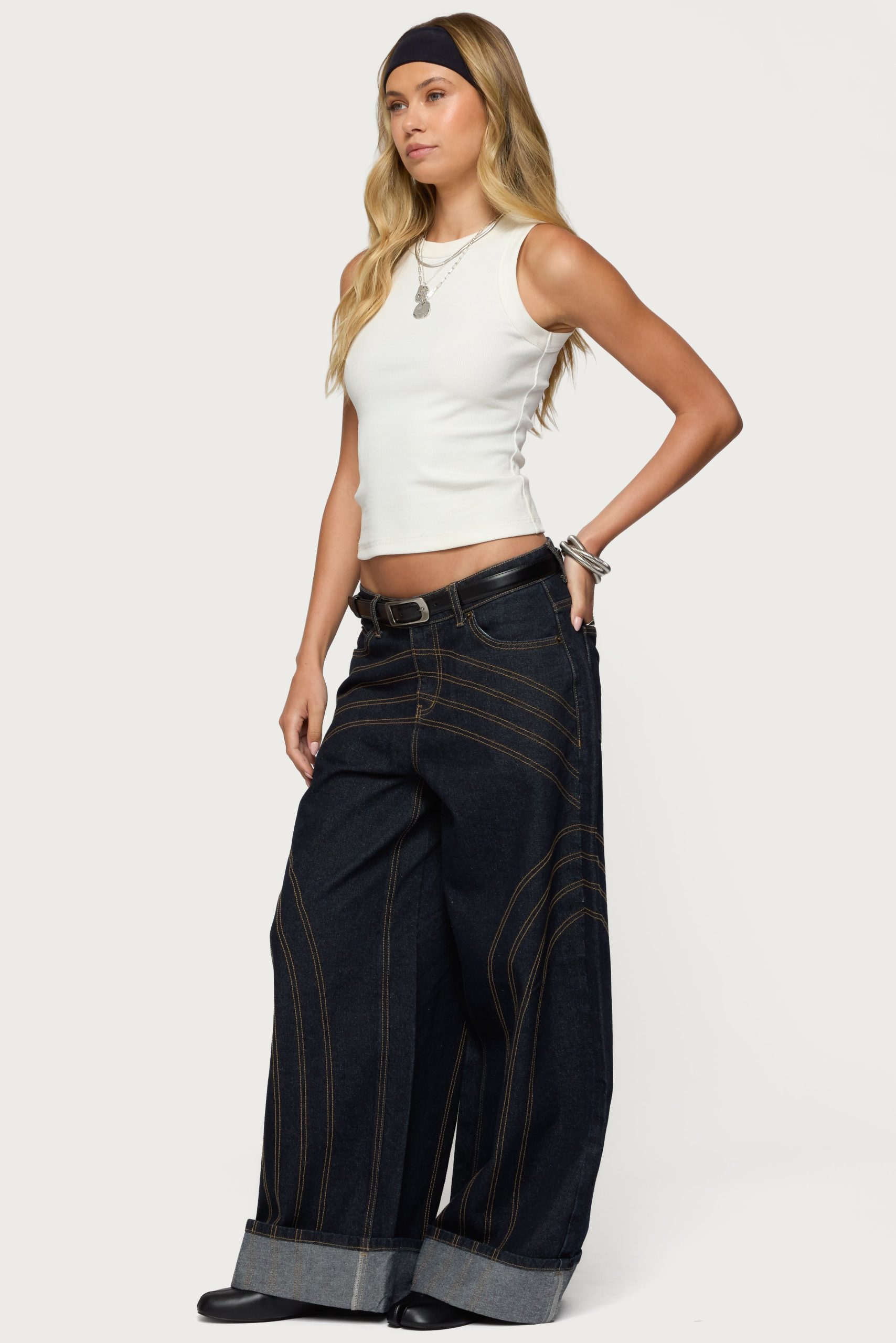Cuffed Low Rise Baggy Jeans - Image 4