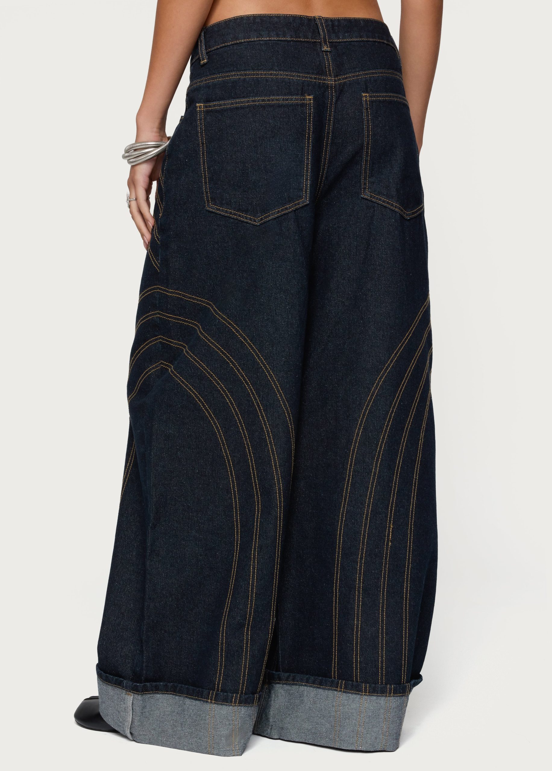 Cuffed Low Rise Baggy Jeans - Image 6