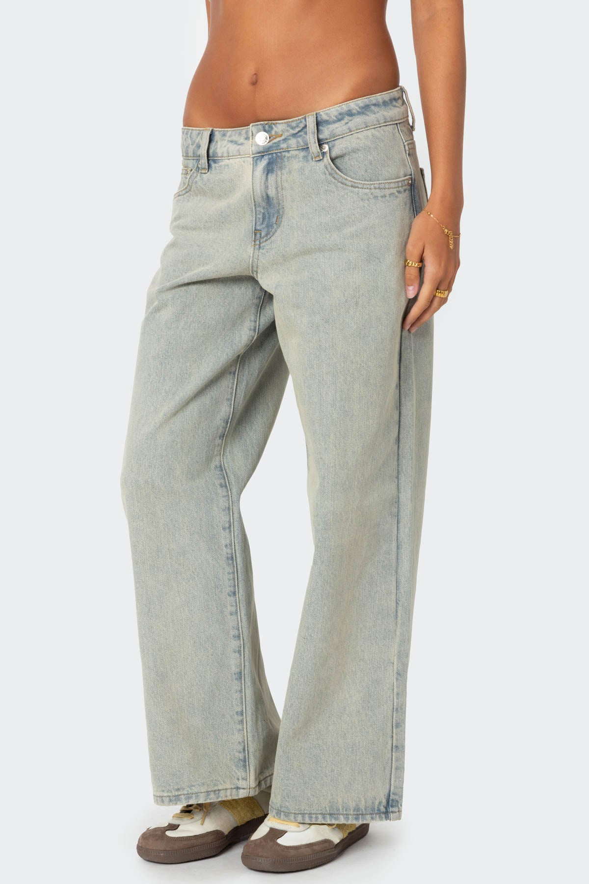 Petite Magda Acid Wash Low Rise Baggy Jeans - Image 4