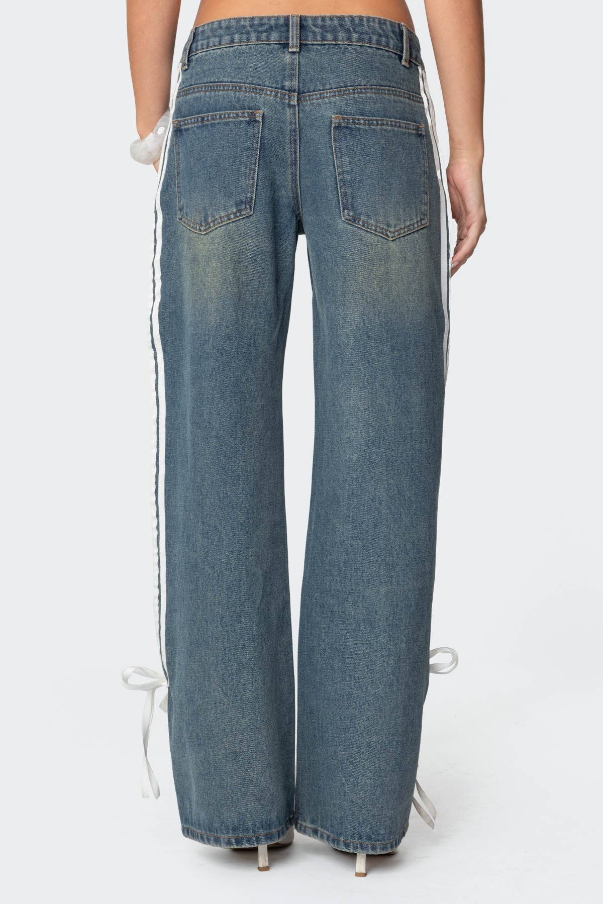 Ribbon Washed Low Rise Baggy Jeans - Image 5