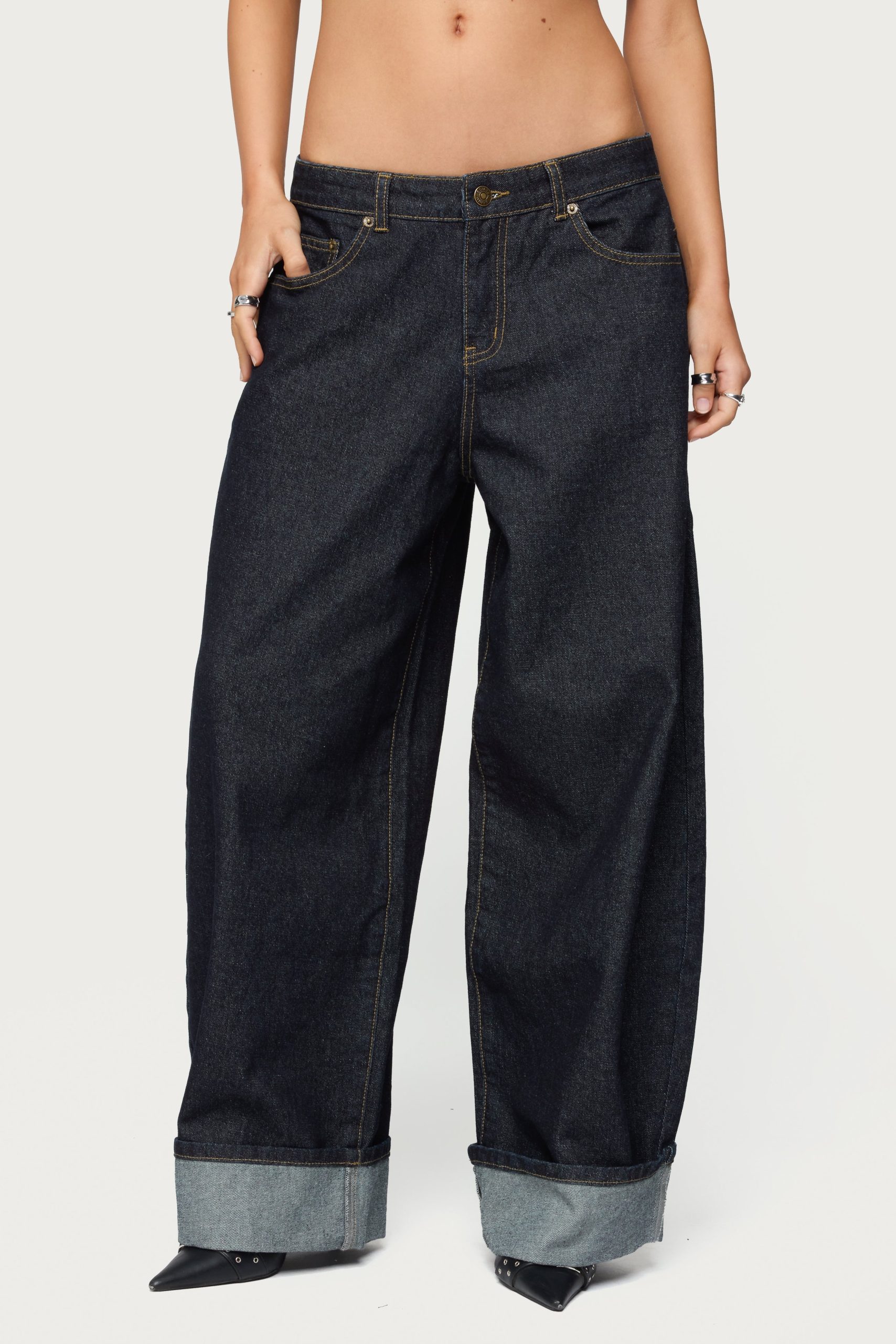 Petite Kella Low Rise Baggy Jeans - Image 2