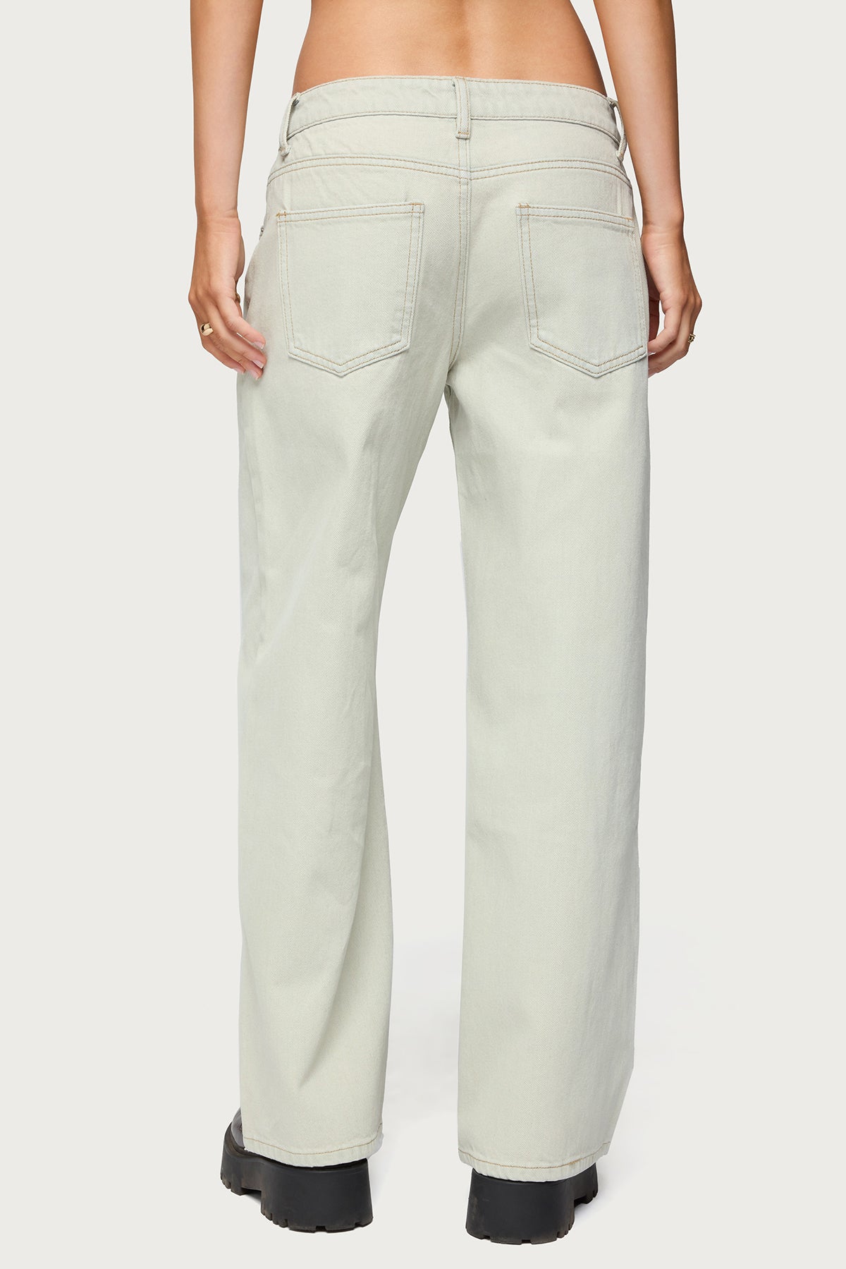 Petite Raelynn Washed Low Rise Baggy Jeans - Image 5