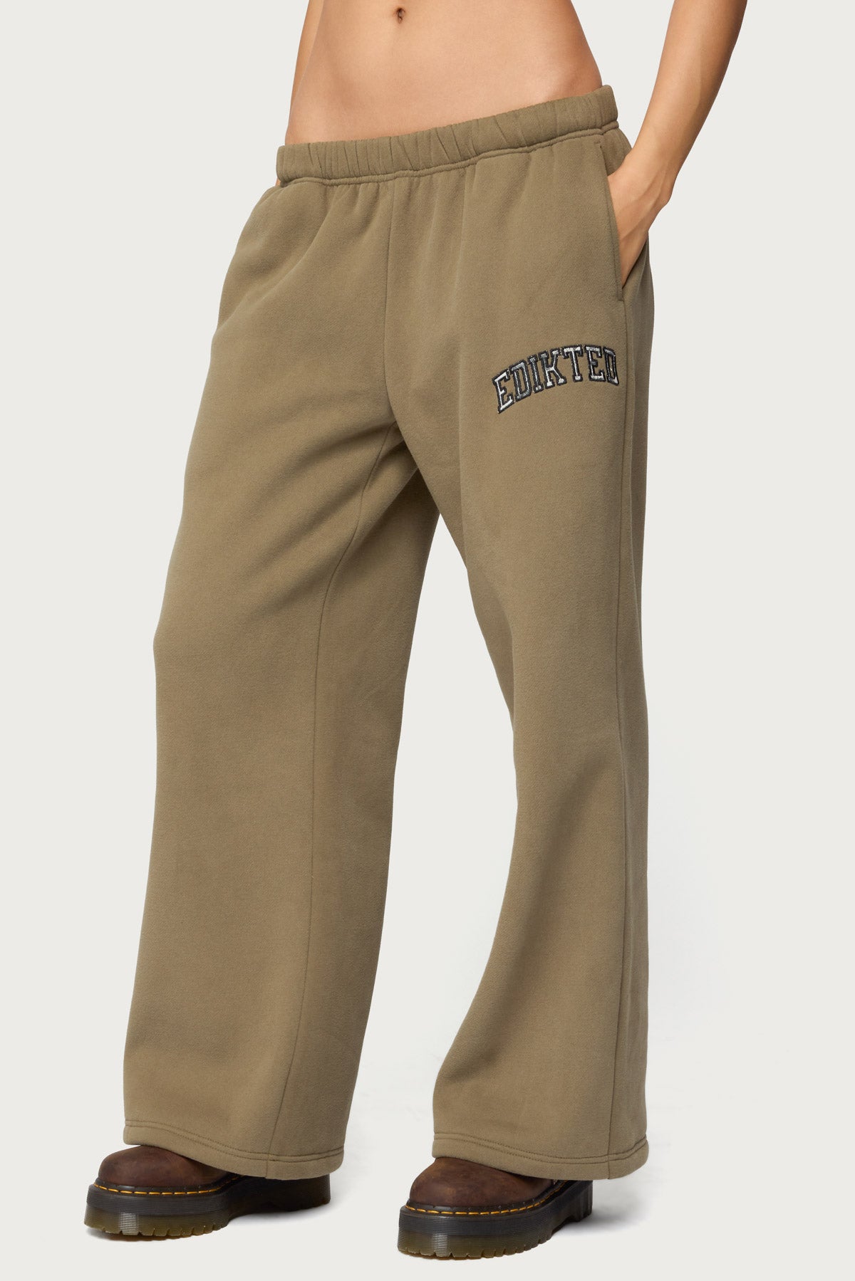Edikted Crush Sweatpants - Image 3