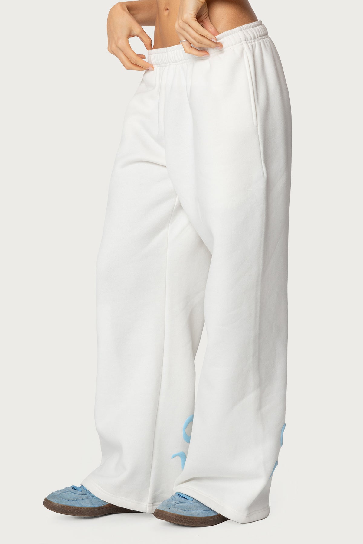 Bonney Bow Detail Sweatpants - Image 5