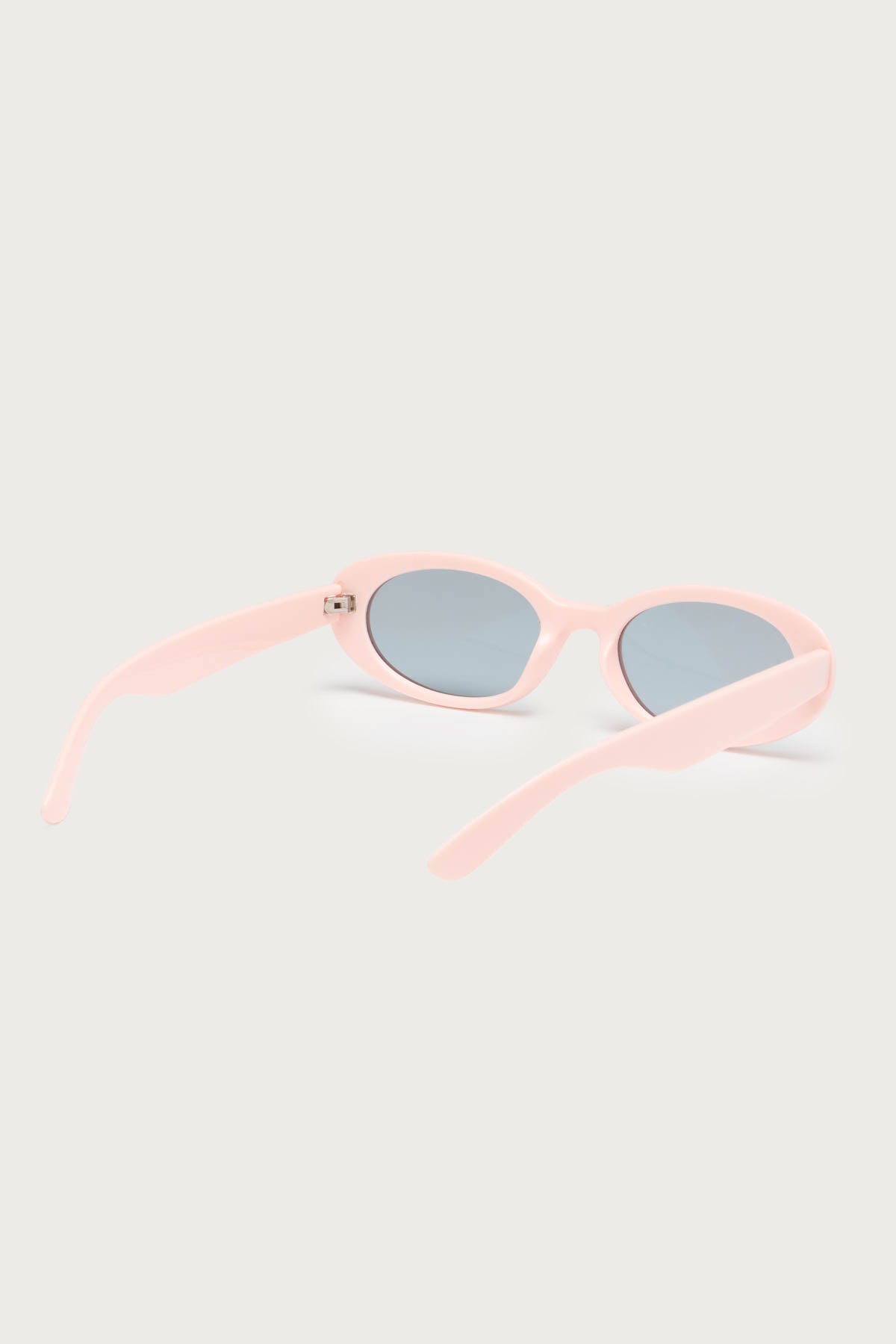 Birdey Round Sunglasses - Image 4