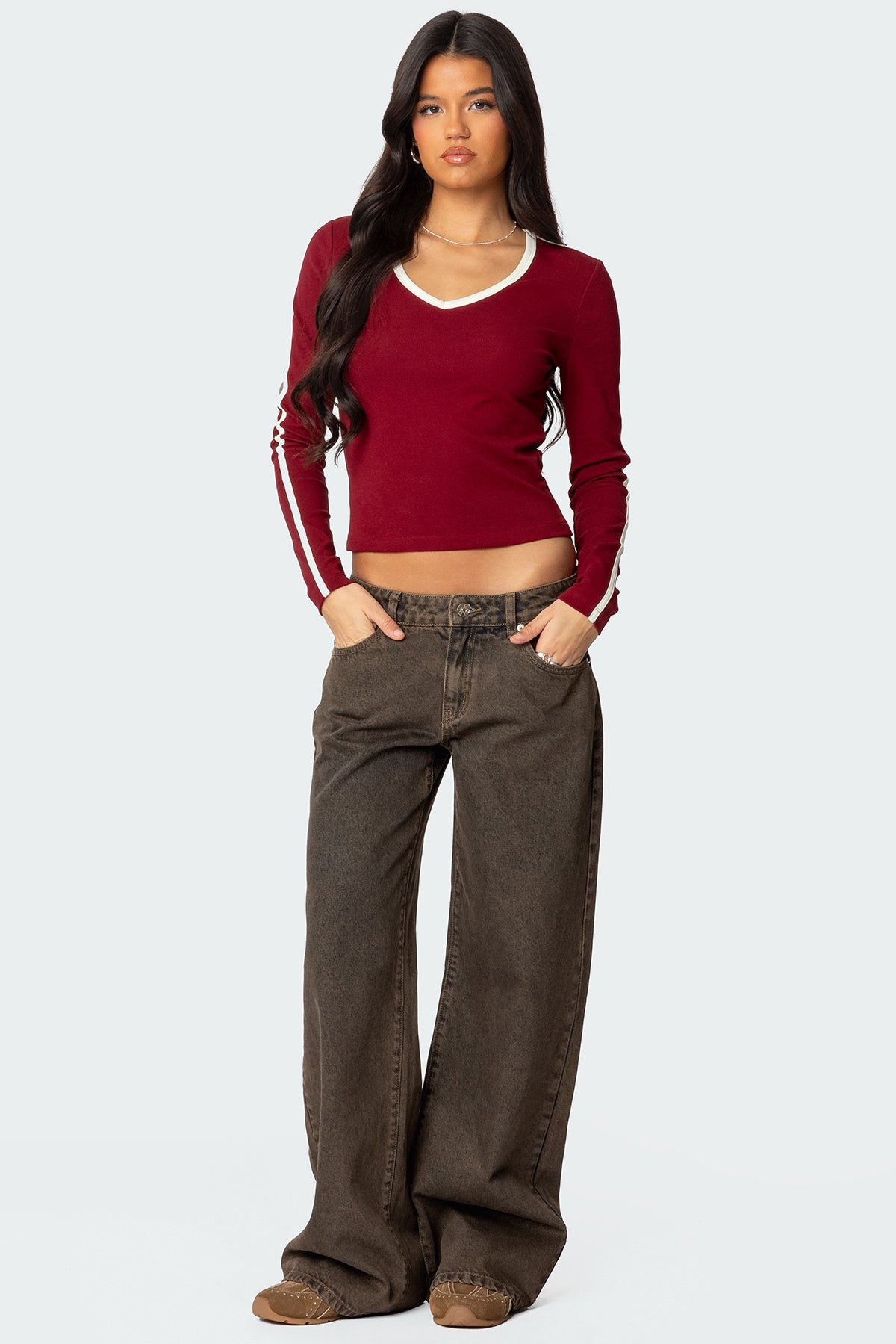 Contrast V Neck Long Sleeve T Shirt - Image 2