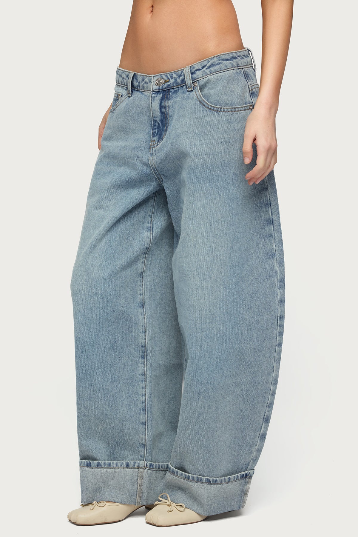 Petite Kella Low Rise Baggy Jeans - Image 3