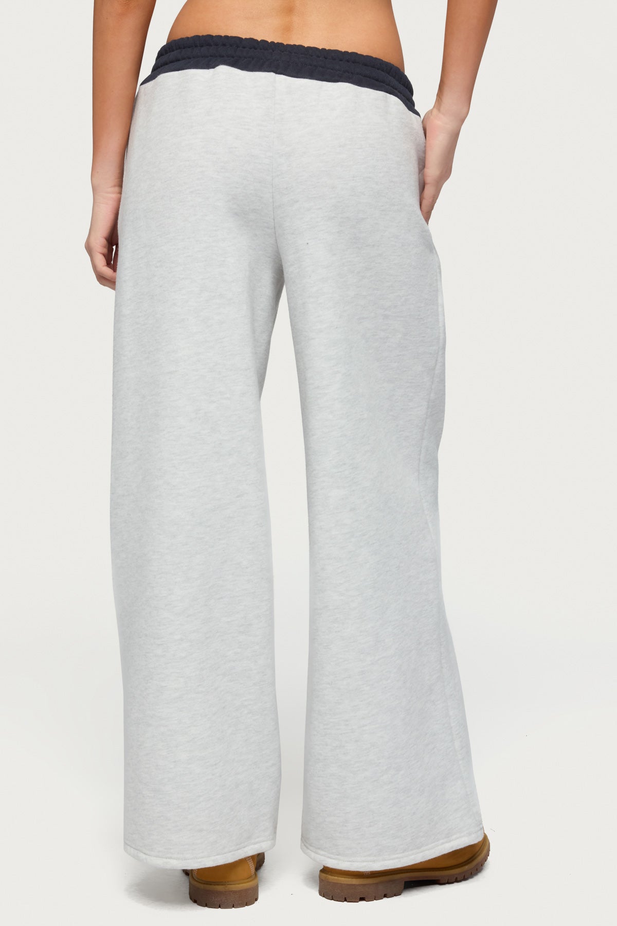 Petite Edikted Contrast Embroidered Sweatpants - Image 4