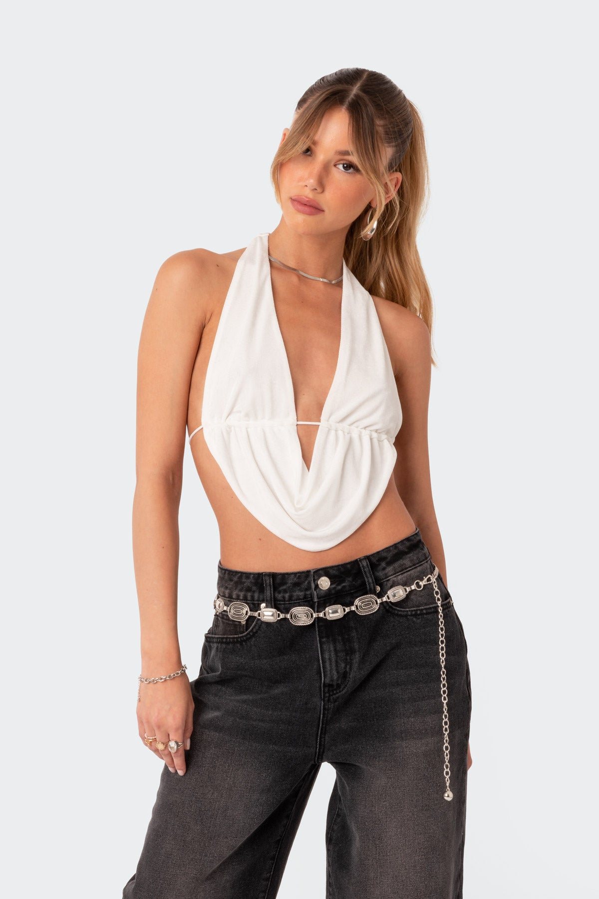 Scoop Neck Open Back Crop Top - Image 2