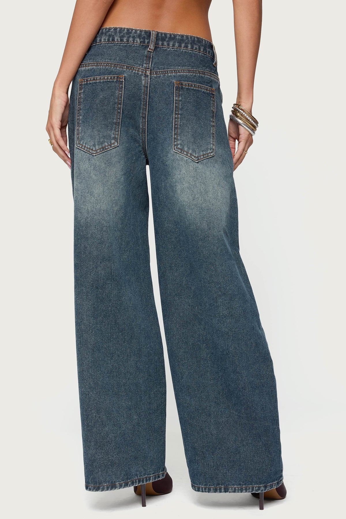 Santi Low Rise Baggy Jeans - Image 5