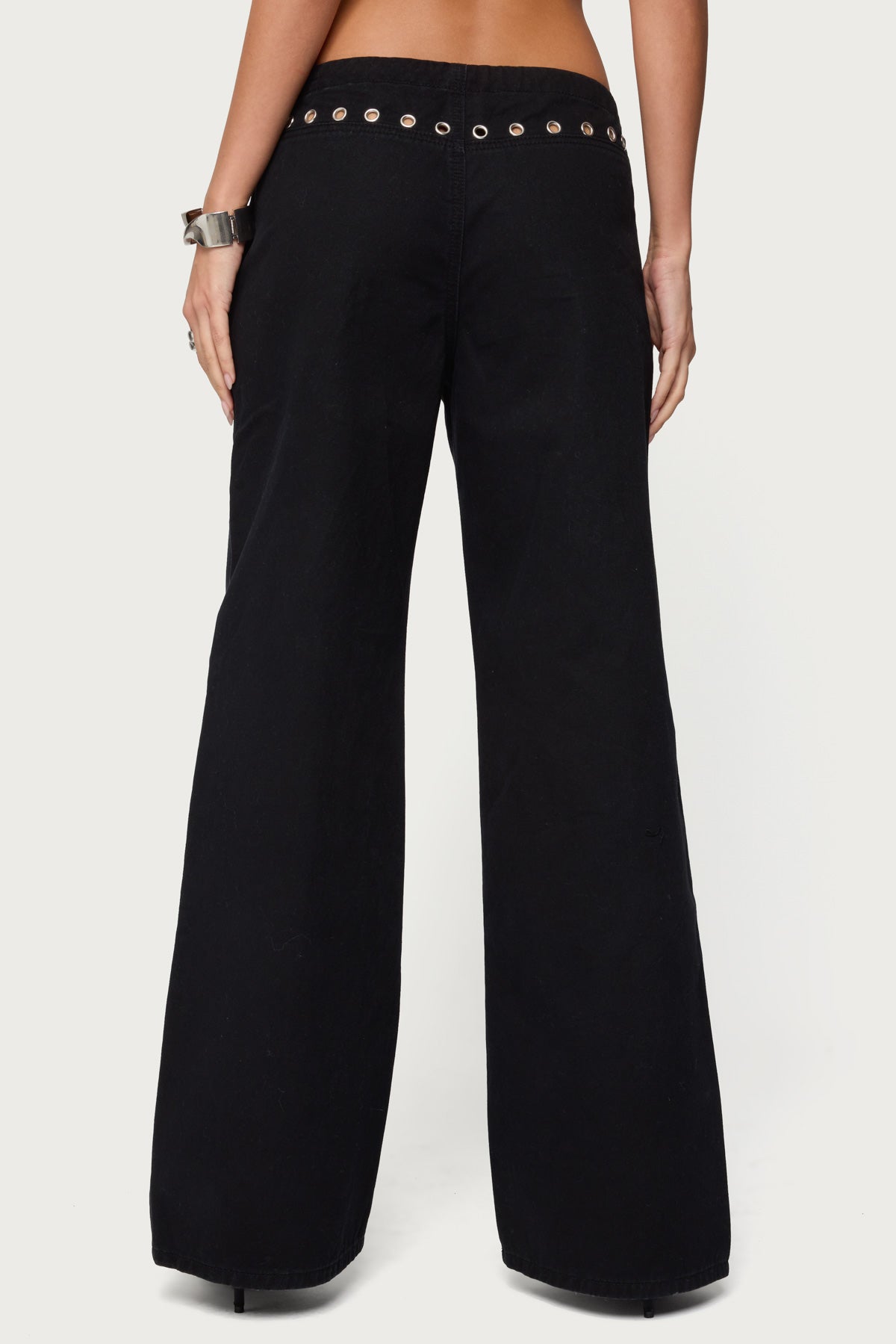 Grommet Tie Waist Low Rise Baggy Jeans - Image 5