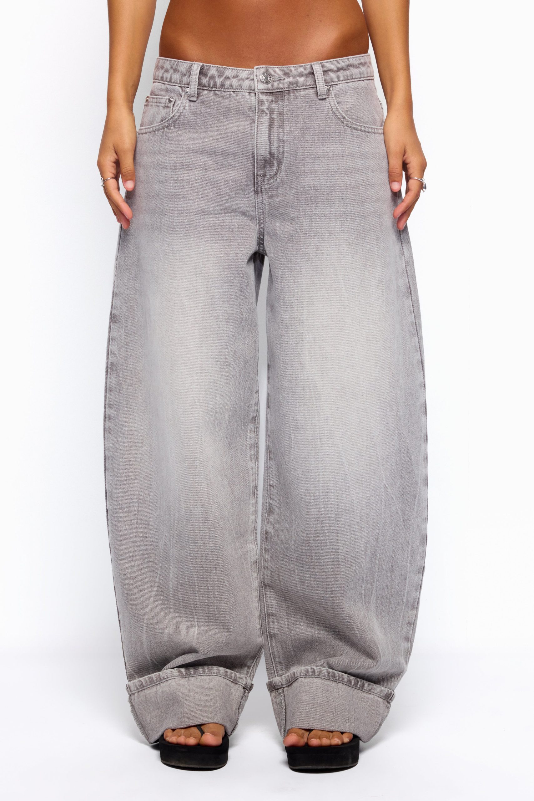 Kella Low Rise Baggy Jeans - Image 3