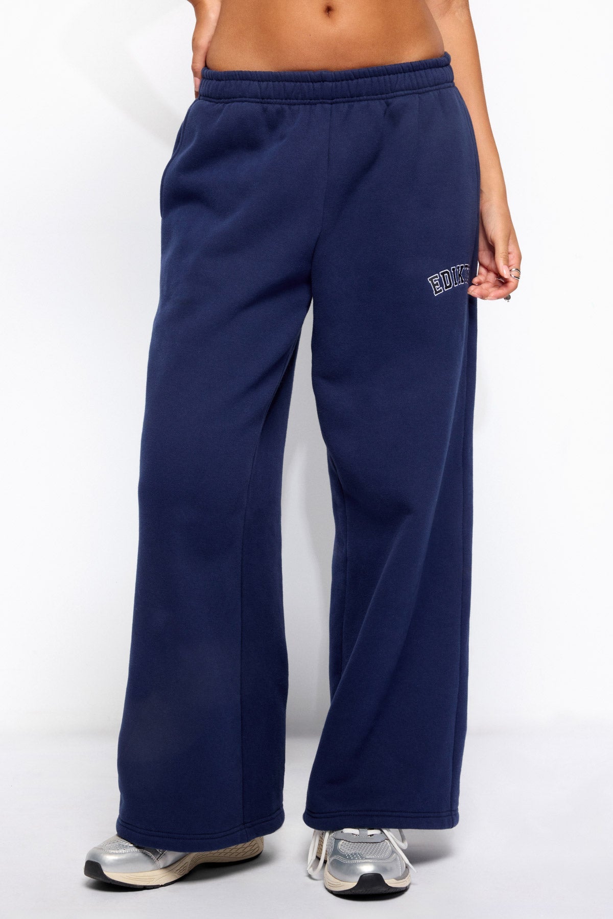 Edikted Major Sweatpants - Image 4