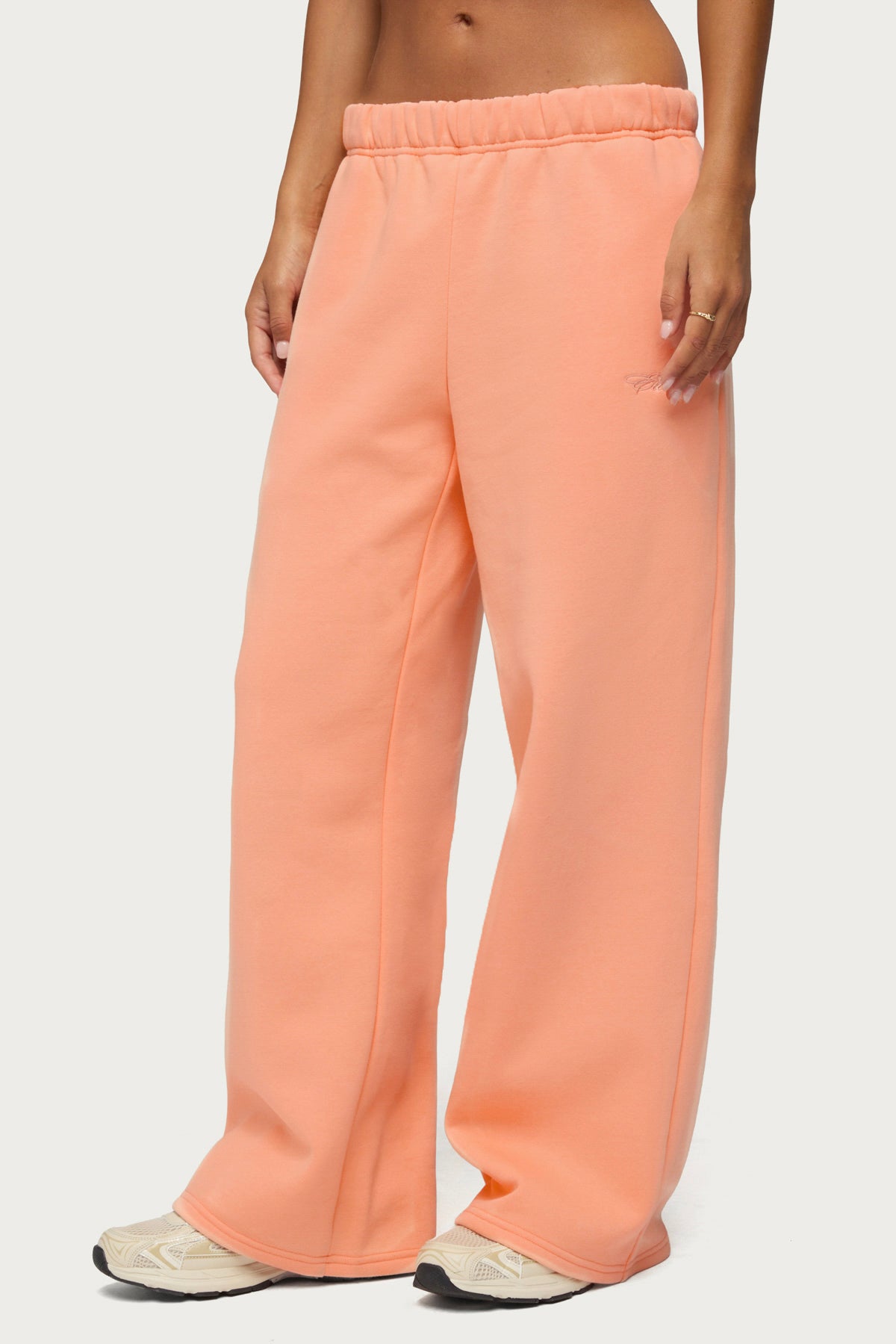 Basic Girl Wide Leg Edikted Sweatpants - Image 4