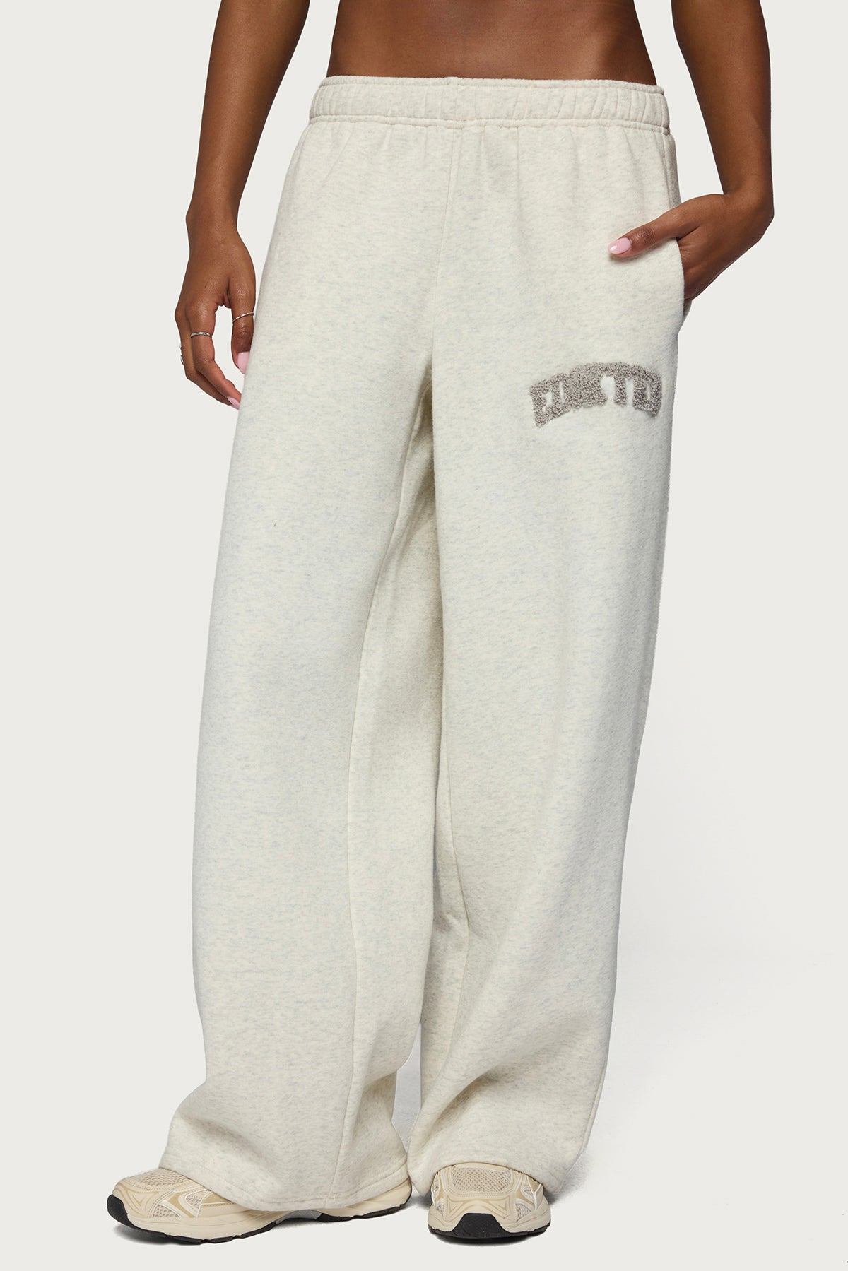 Edikted To You Wide Leg Sweatpants - Image 3