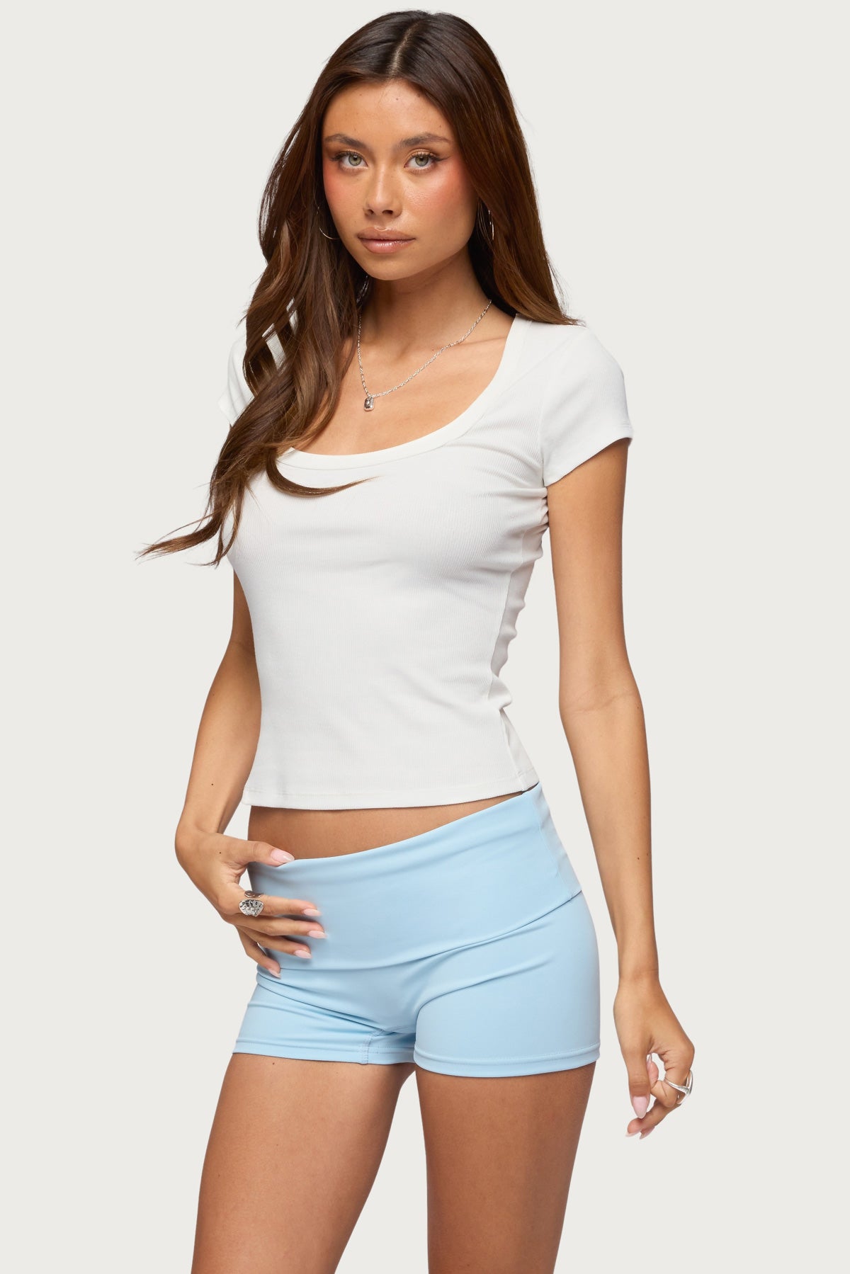 Nadiah Ribbed Scoop Neck T Shirt - Image 3