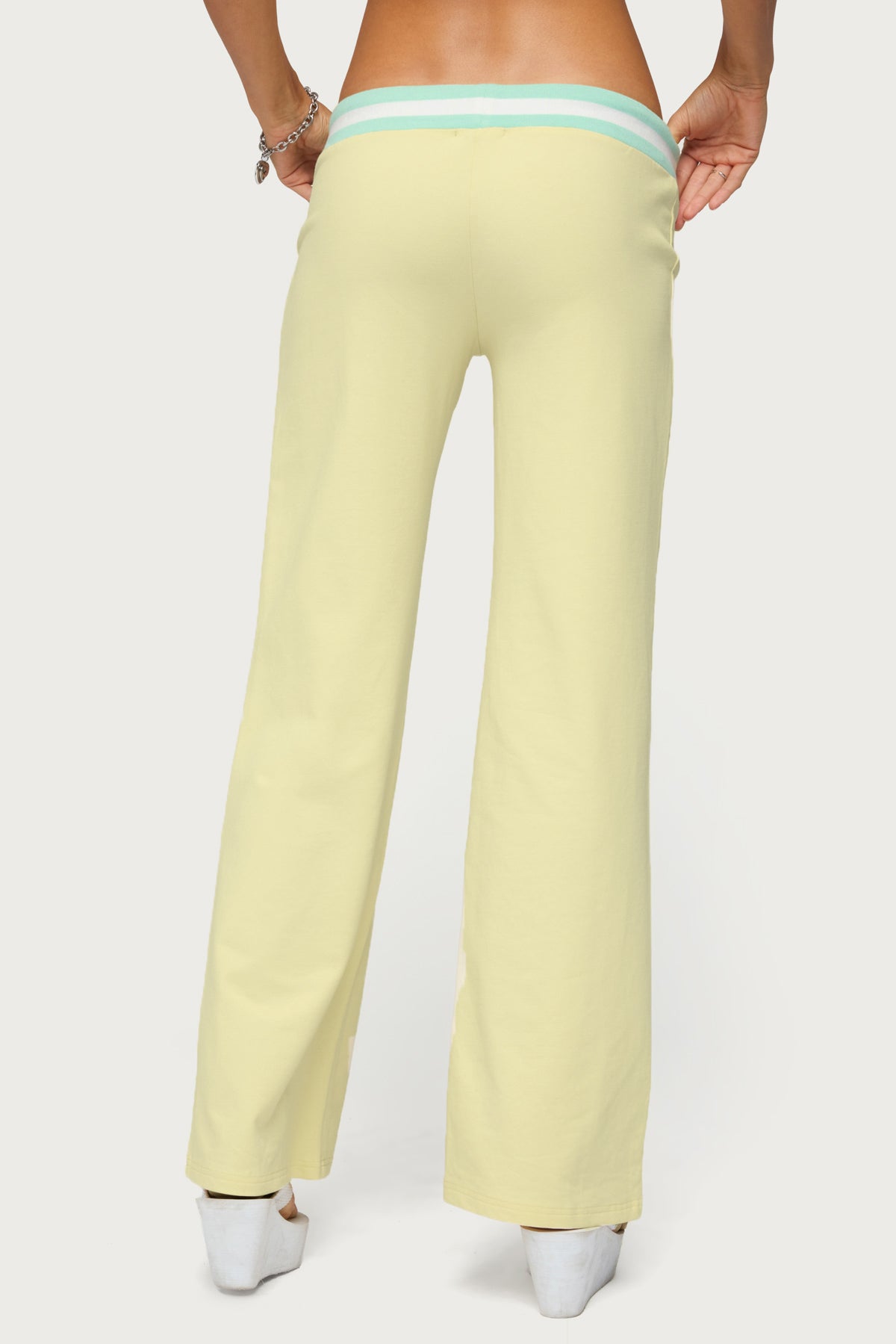 Clioh Contrast Waist Sweatpants - Image 4